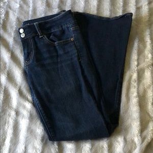 American Eagle Artist Jeans size 10 Short